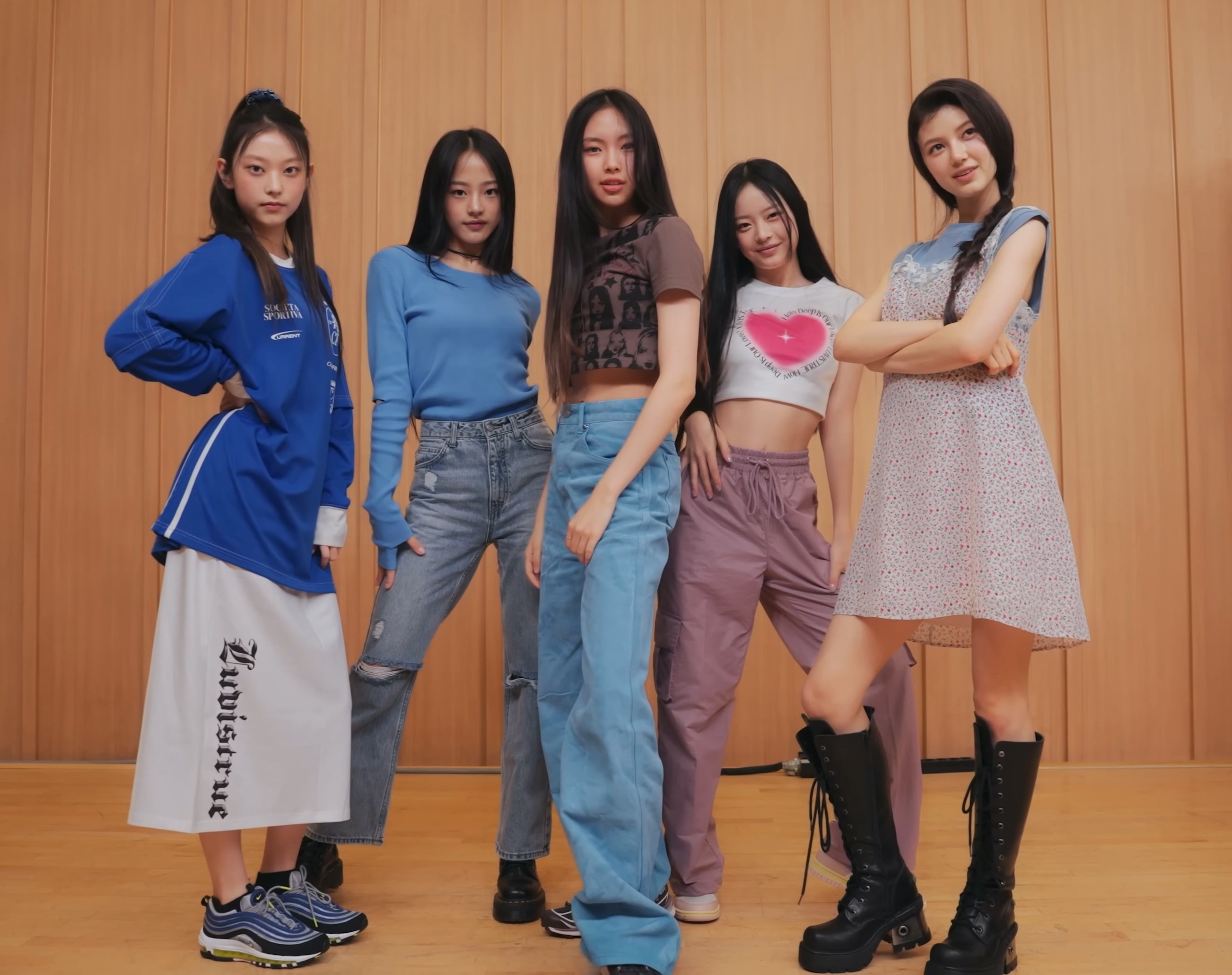 NewJeans